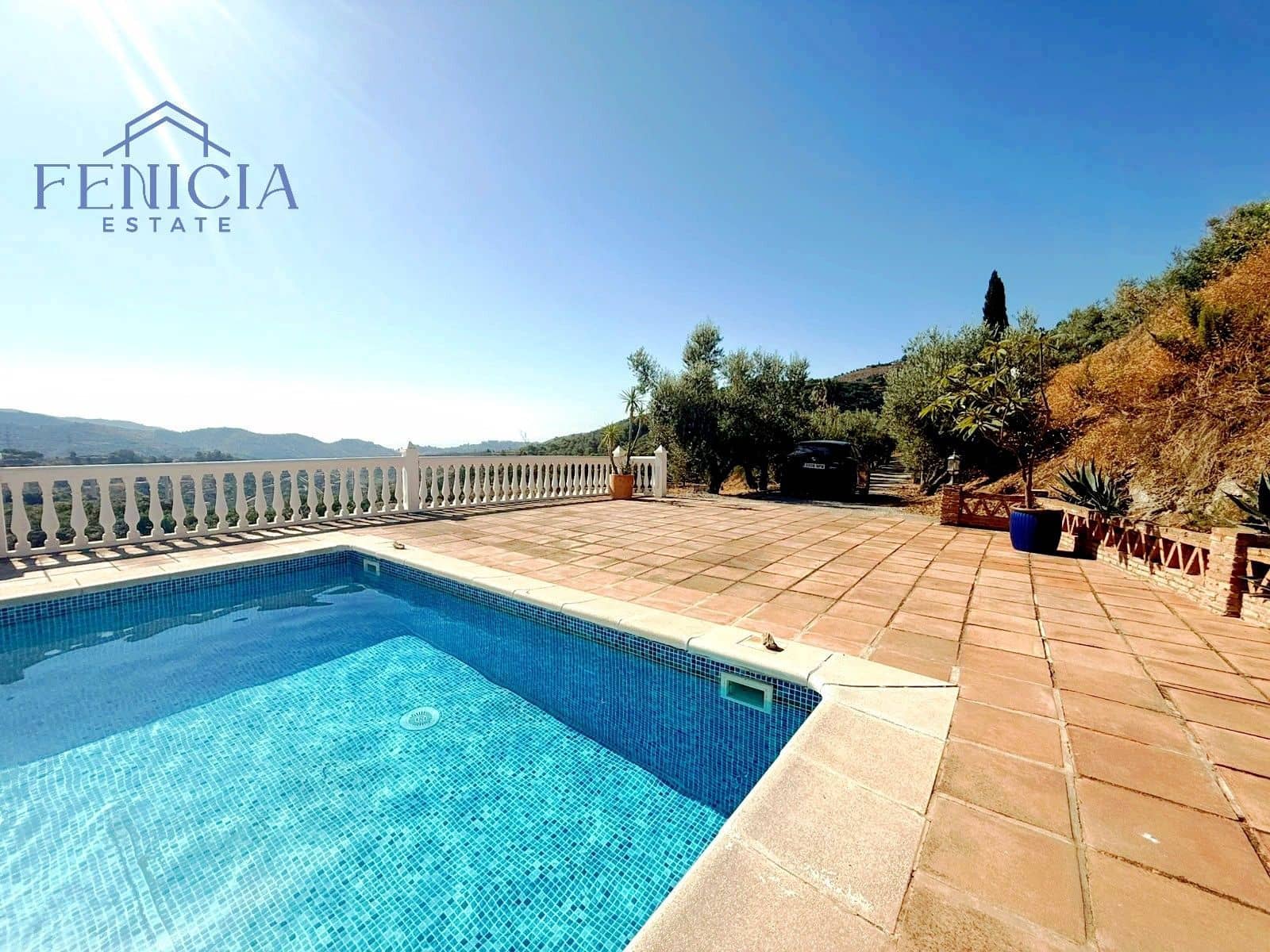 3 quarto Moradia para venda em Almunecar com piscina garagem - 399 000 € (Ref: 10022002)