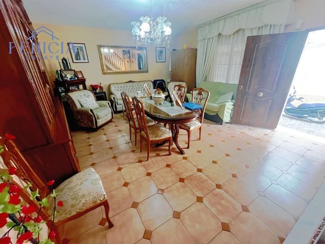 3 bedroom Townhouse for sale in Almuñécar - € 200,000 (Ref: 10034934)