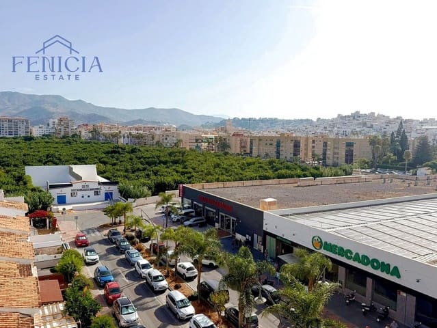 2 slaapkamer Flat te huur in Almuñécar met zwembad - € 1.200 (Ref: 10051049)