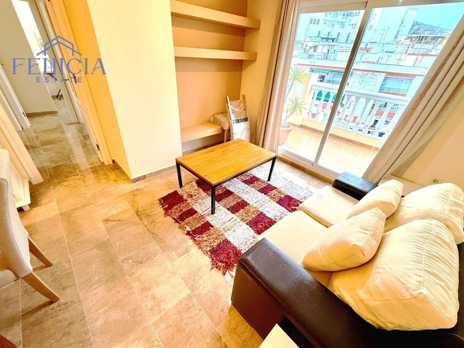 Appartement de 2 chambres à louer à Almunecar - 900 € (Ref: 10094226)