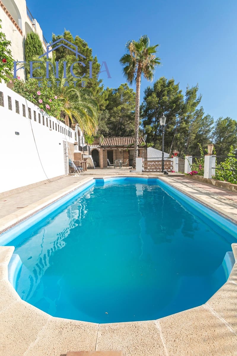 7 bedroom Villa for sale in Almunecar with pool garage - € 1,100,000 (Ref: 10170591)