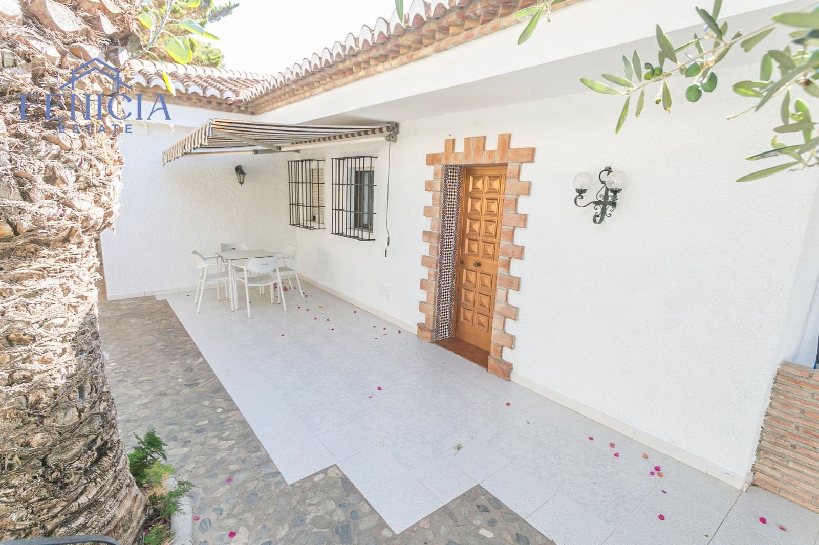 7 bedroom Villa for sale in Almunecar with pool garage - € 1,100,000 (Ref: 10170591)
