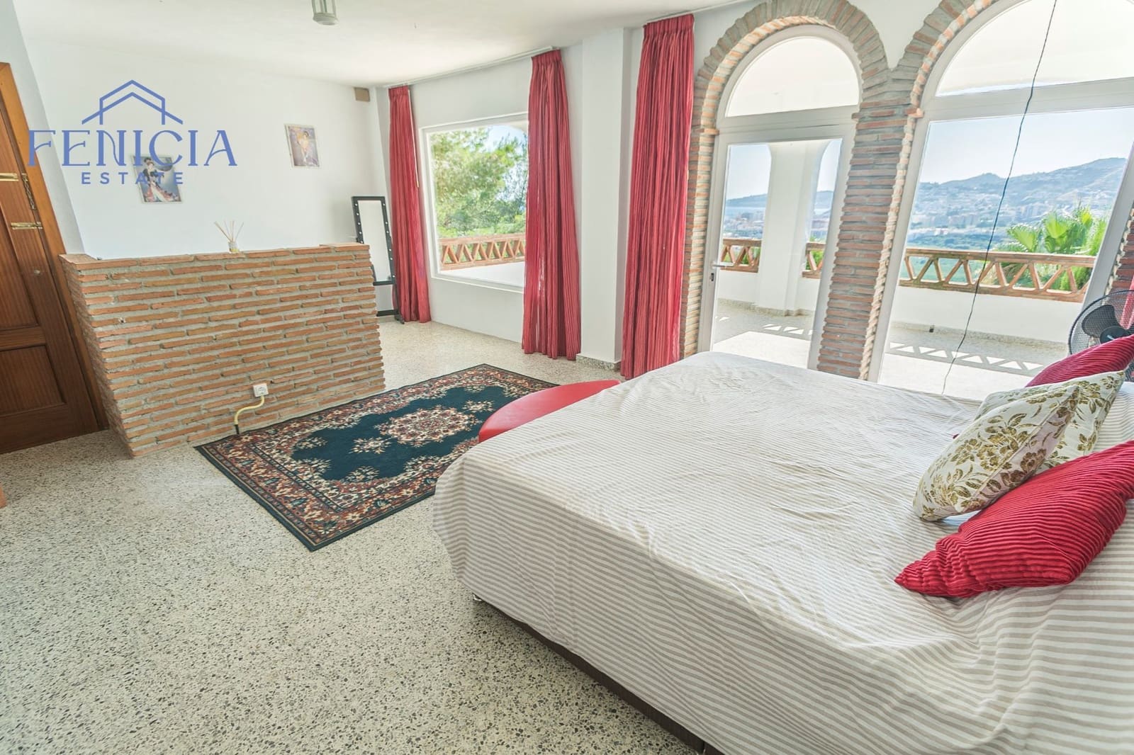 7 bedroom Villa for sale in Almunecar with pool garage - € 1,100,000 (Ref: 10170591)