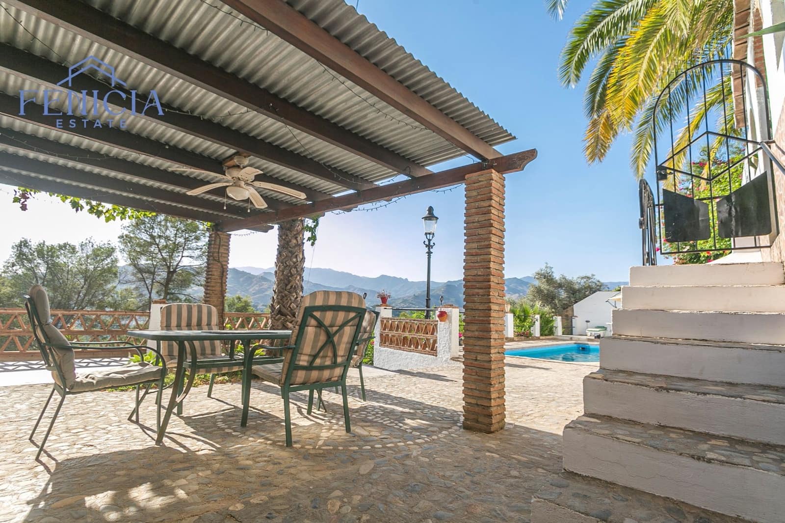 7 bedroom Villa for sale in Almunecar with pool garage - € 1,100,000 (Ref: 10170591)