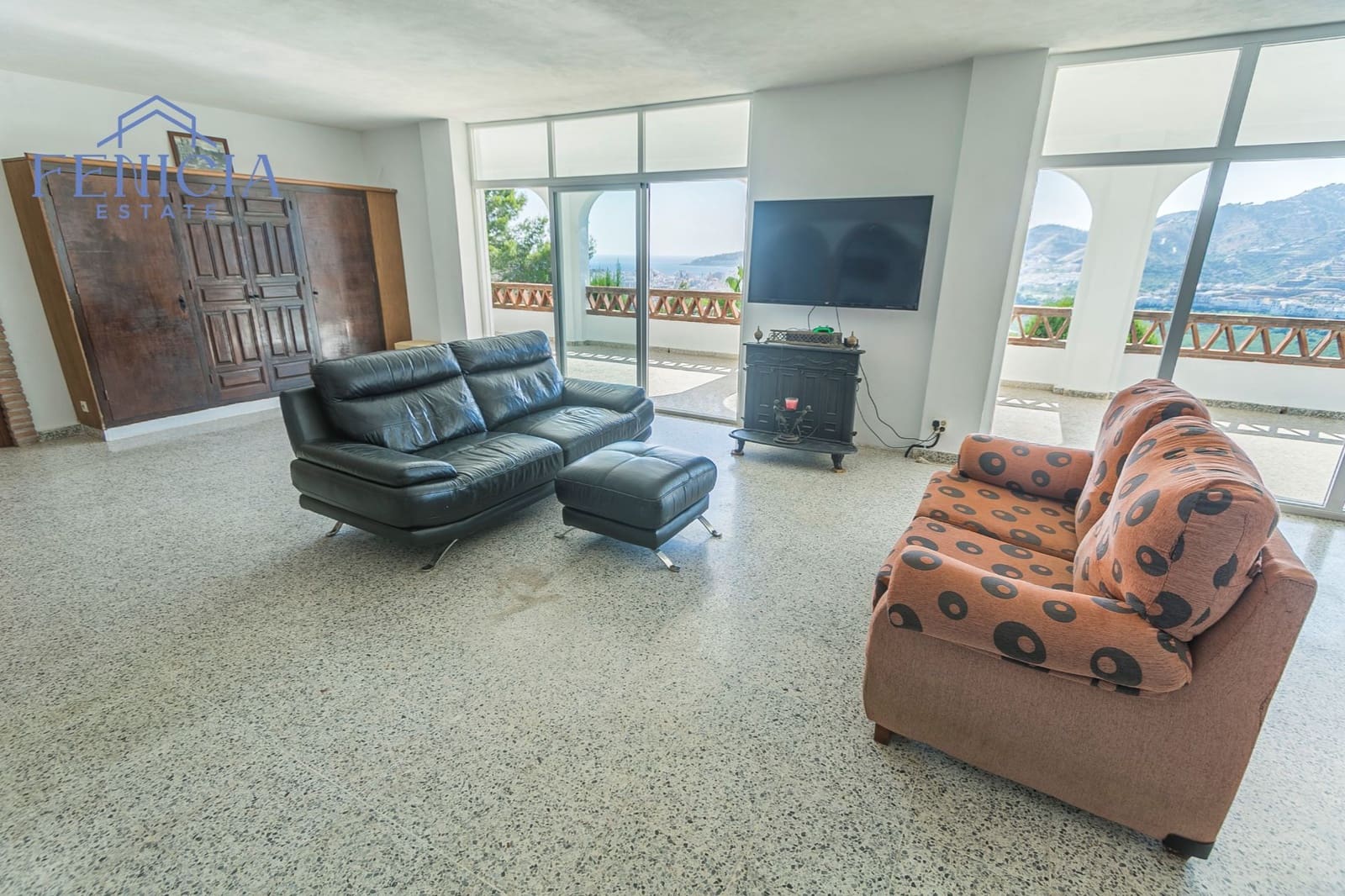 7 bedroom Villa for sale in Almunecar with pool garage - € 1,100,000 (Ref: 10170591)
