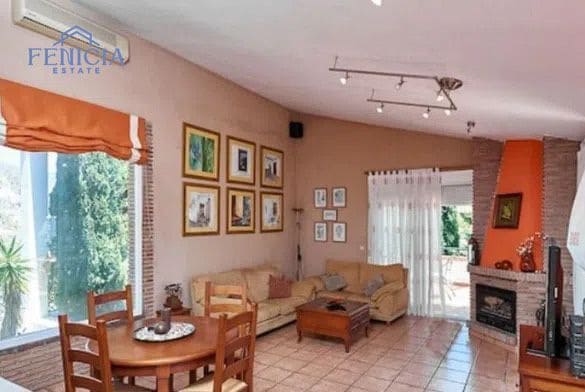 5 bedroom Villa for sale in Almunecar with pool garage - € 689,000 (Ref: 8671702)