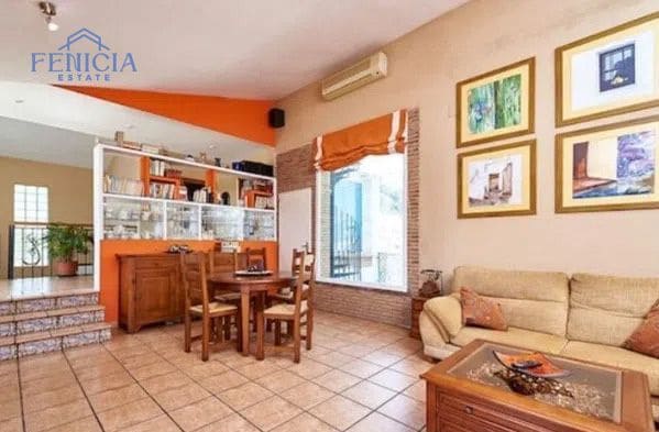 5 bedroom Villa for sale in Almunecar with pool garage - € 689,000 (Ref: 8671702)