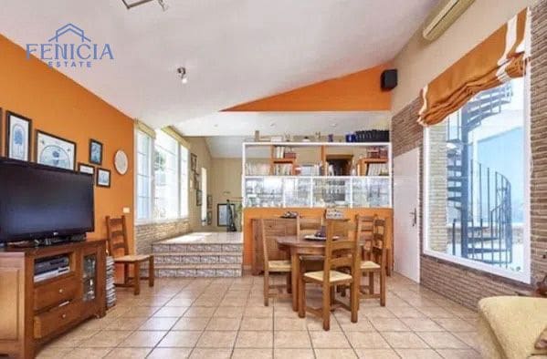 5 bedroom Villa for sale in Almunecar with pool garage - € 689,000 (Ref: 8671702)