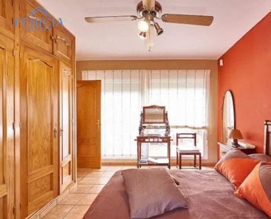 5 bedroom Villa for sale in Almunecar with pool garage - € 689,000 (Ref: 8671702)