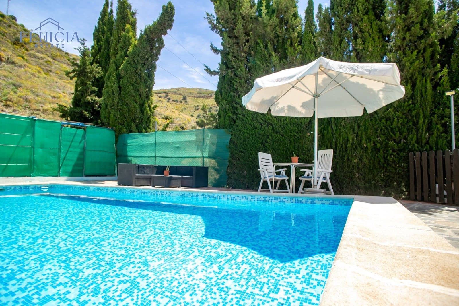 Finca/Casa Rural de 3 habitaciones en La Herradura en venta con piscina garaje - 380.000 € (Ref: 8674394)