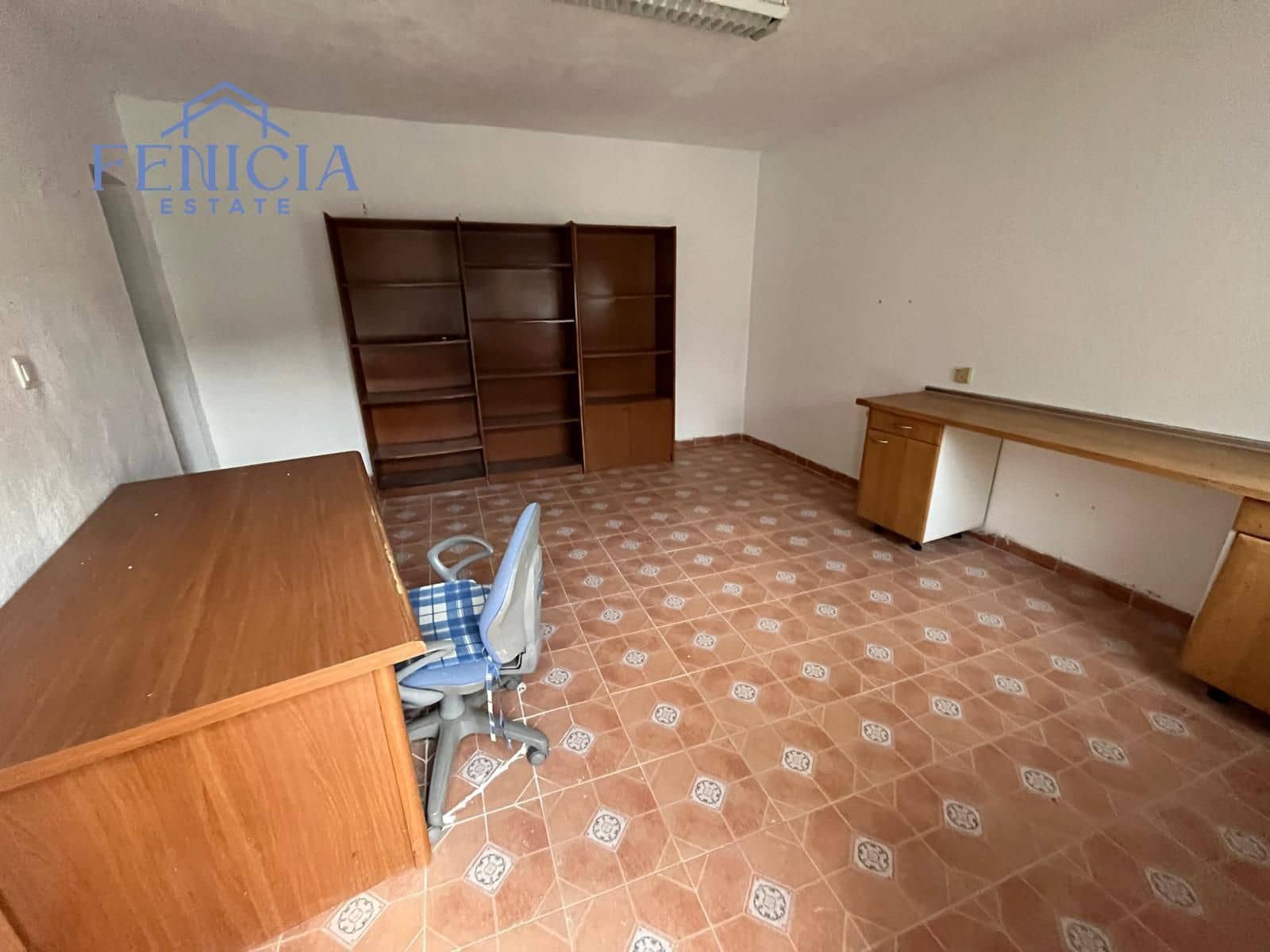 6 slaapkamer Halfvrijstaande villa te koop in Almunecar met zwembad garage - € 310.000 (Ref: 8674399)