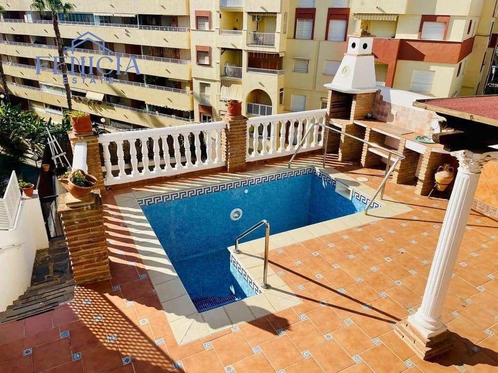 6 slaapkamer Halfvrijstaande villa te koop in Almunecar met zwembad garage - € 310.000 (Ref: 8674399)