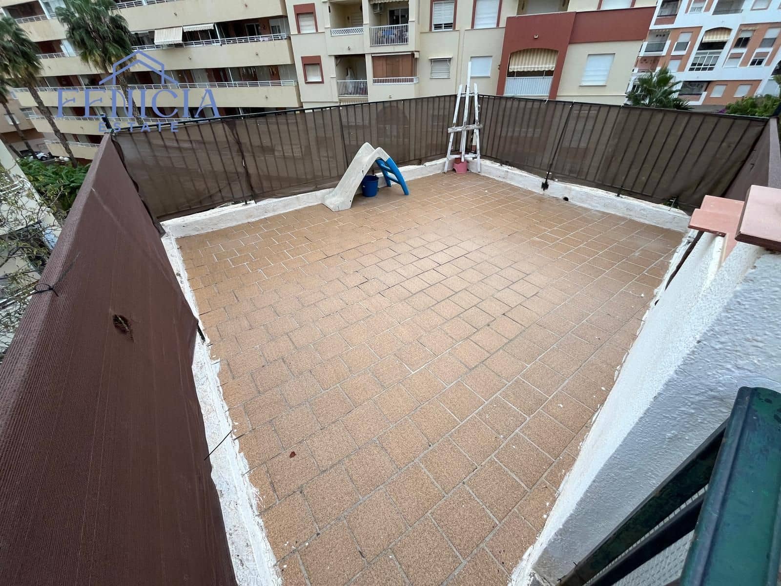 6 slaapkamer Halfvrijstaande villa te koop in Almunecar met zwembad garage - € 310.000 (Ref: 8674399)