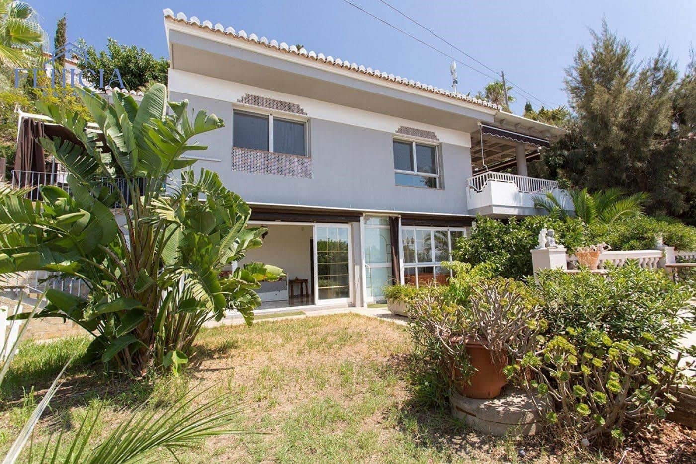 4 Zimmer Villa zu verkaufen in Almunecar mit Pool Garage - 560.000 € (Ref: 8692672)