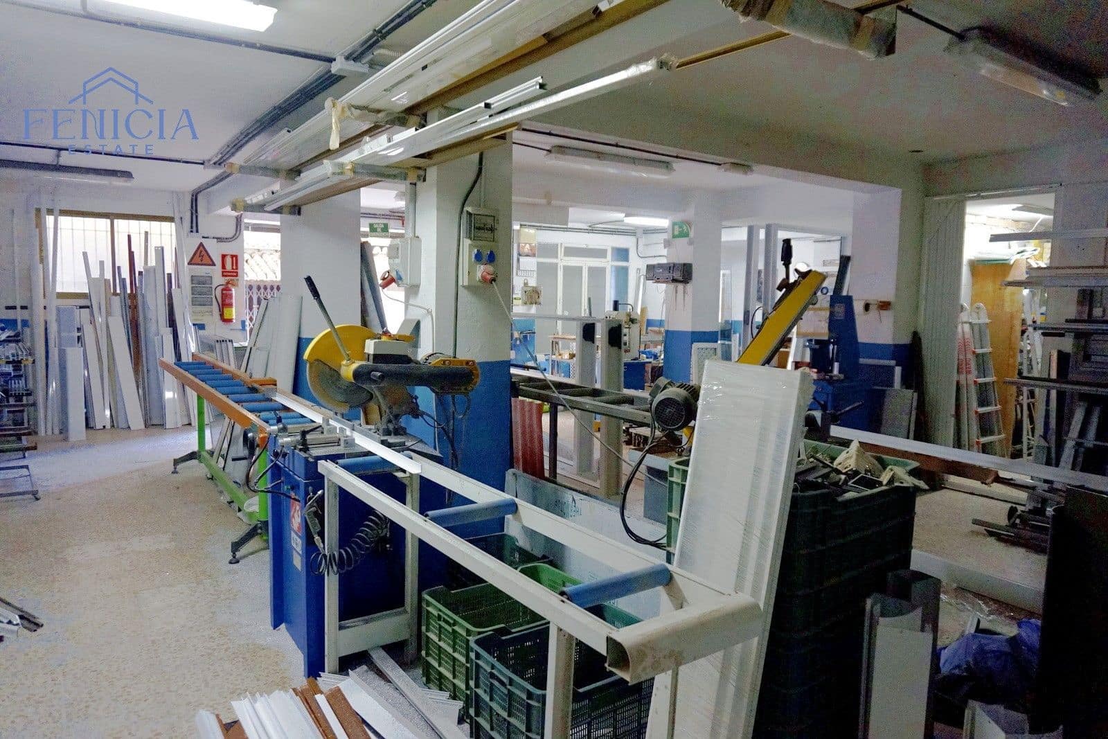 Kaupallinen myytävänä paikassa Almunecar - 191 000 € (Ref: 8815445)