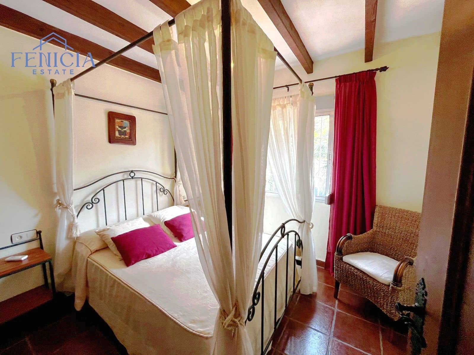 3 chambre Villa/Maison à vendre à Jete avec piscine garage - 515 000 € (Ref: 8828531)