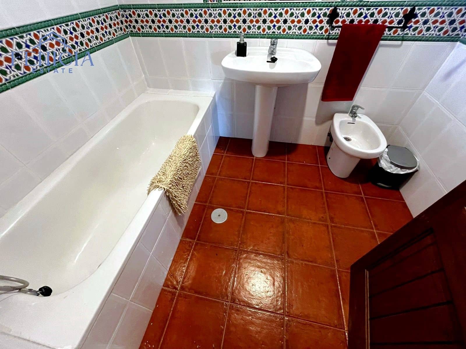 3 chambre Villa/Maison à vendre à Jete avec piscine garage - 515 000 € (Ref: 8828531)