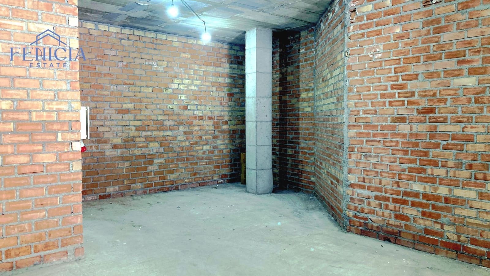 Local Commercial à louer à Almunecar - 800 € (Ref: 8905022)