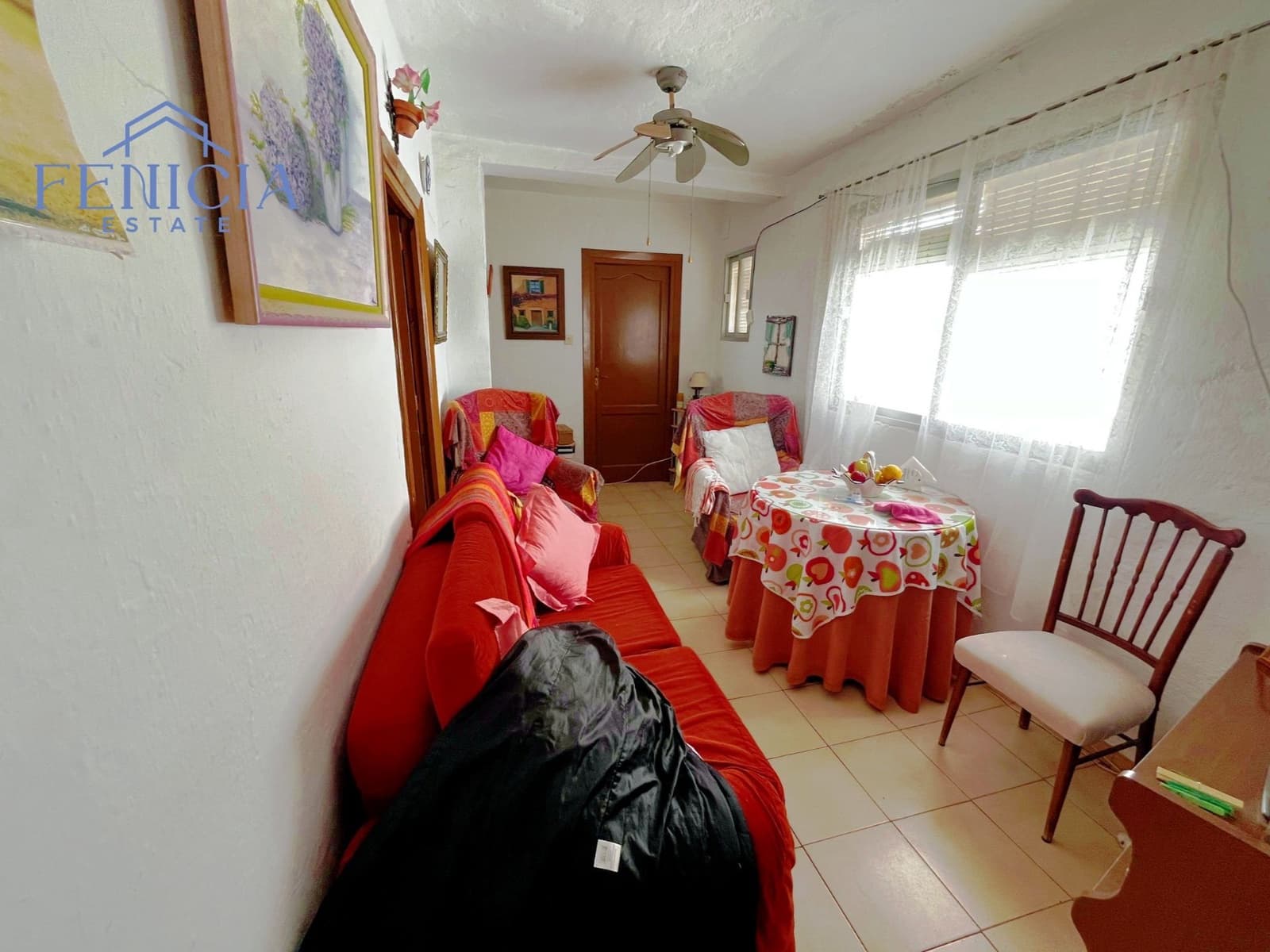 6 bedroom Townhouse for sale in La Herradura - € 550,000 (Ref: 8921026)