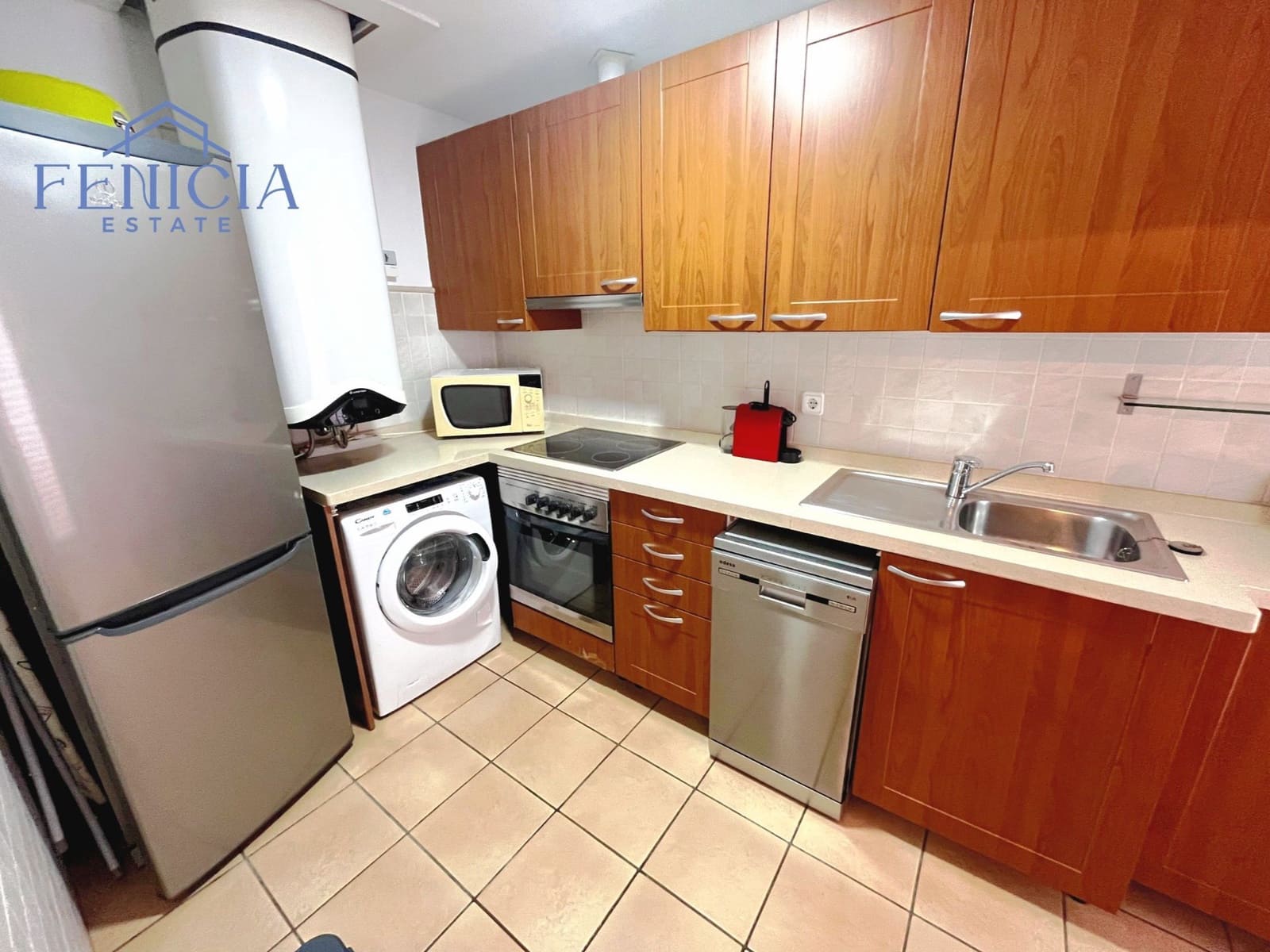 2 bedroom Flat for sale in Almunecar with pool garage - € 260,000 (Ref: 8928392)