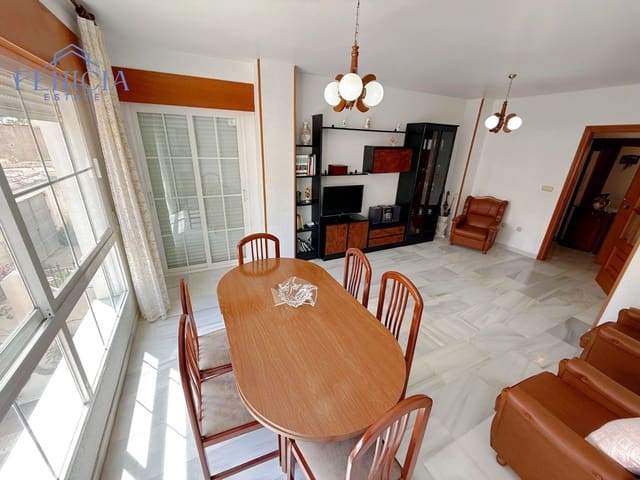 3 bedroom Flat for sale in Almuñécar - € 330,000 (Ref: 8951316)