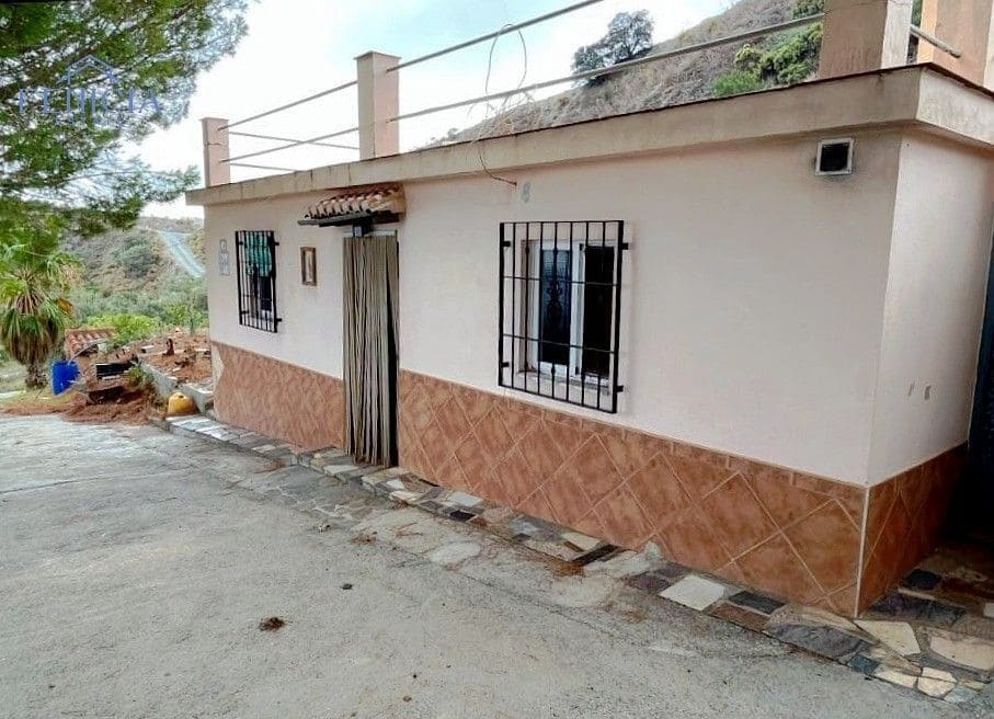 1 soverom Finca/Herregård til salgs i La Herradura med svømmebasseng - € 159 900 (Ref: 8961170)
