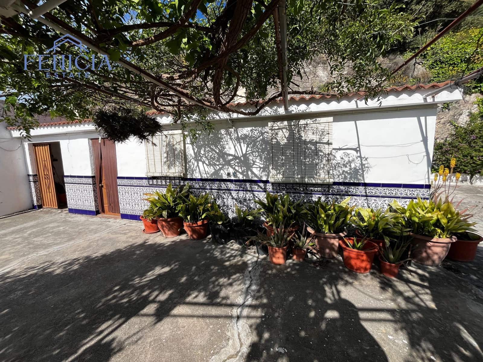 2 sovrum Finca/Hus på landet till salu i La Herradura med pool garage - 349 000 € (Ref: 8993601)