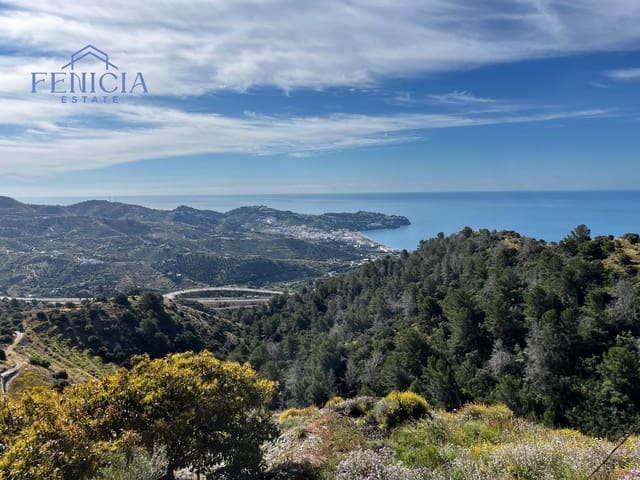 Finca/Casa Rural de 2 habitaciones en La Herradura, Almuñécar en venta con piscina garaje - 405.000 € (Ref: 8993601)