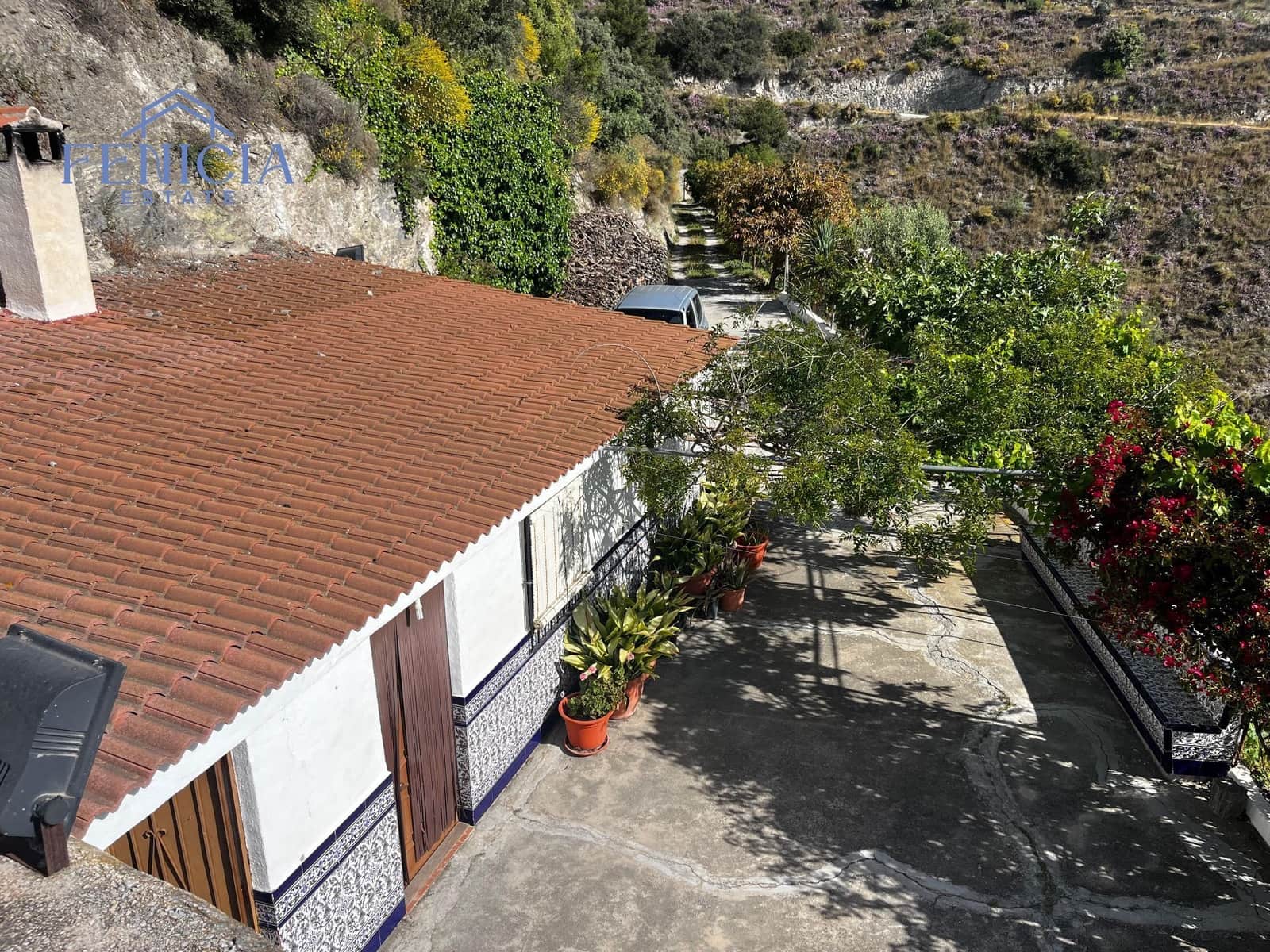 2 sovrum Finca/Hus på landet till salu i La Herradura med pool garage - 349 000 € (Ref: 8993601)