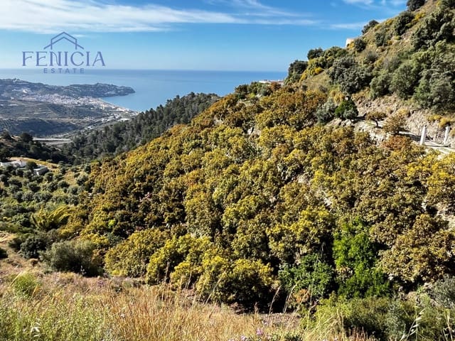 Finca/Casa Rural de 2 habitaciones en La Herradura, Almuñécar en venta con piscina garaje - 405.000 € (Ref: 8993601)