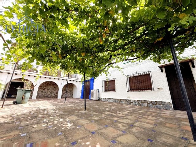 8 sypialnia Willa na sprzedaż w Almuñécar z basenem garażem - 1 250 000 € (Ref: 9110067)