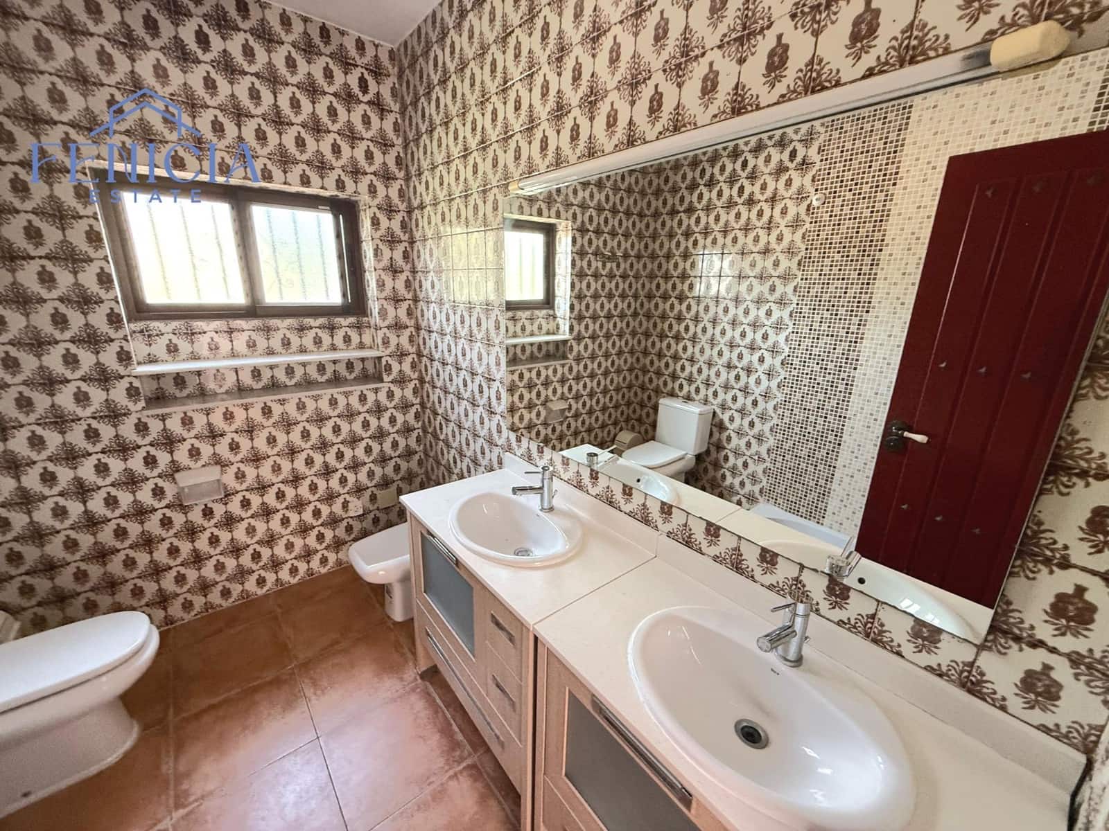 8 sypialnia Willa na sprzedaż w Almunecar z basenem garażem - 1 250 000 € (Ref: 9110067)