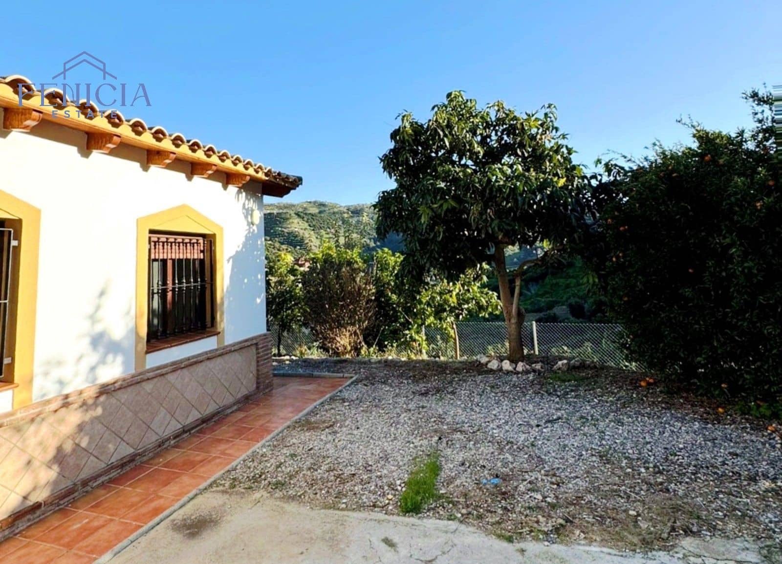 2 sypialnia Willa na sprzedaż w Almunecar z basenem garażem - 286 000 € (Ref: 9165523)