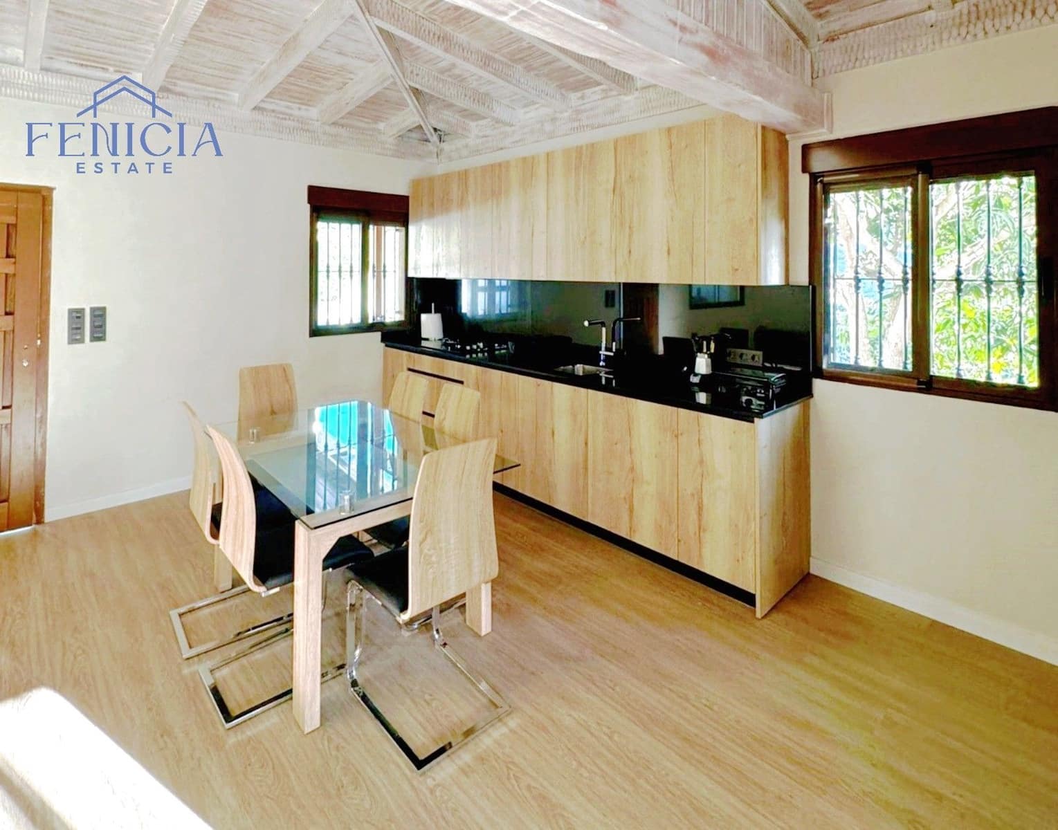 2 sypialnia Willa na sprzedaż w Almunecar z basenem garażem - 286 000 € (Ref: 9165523)