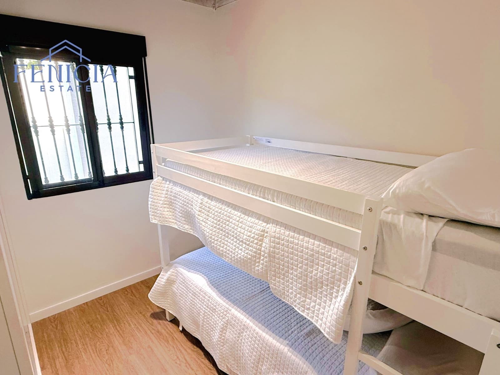 2 bedroom Villa for sale in Almunecar with pool garage - € 269,000 (Ref: 9165523)