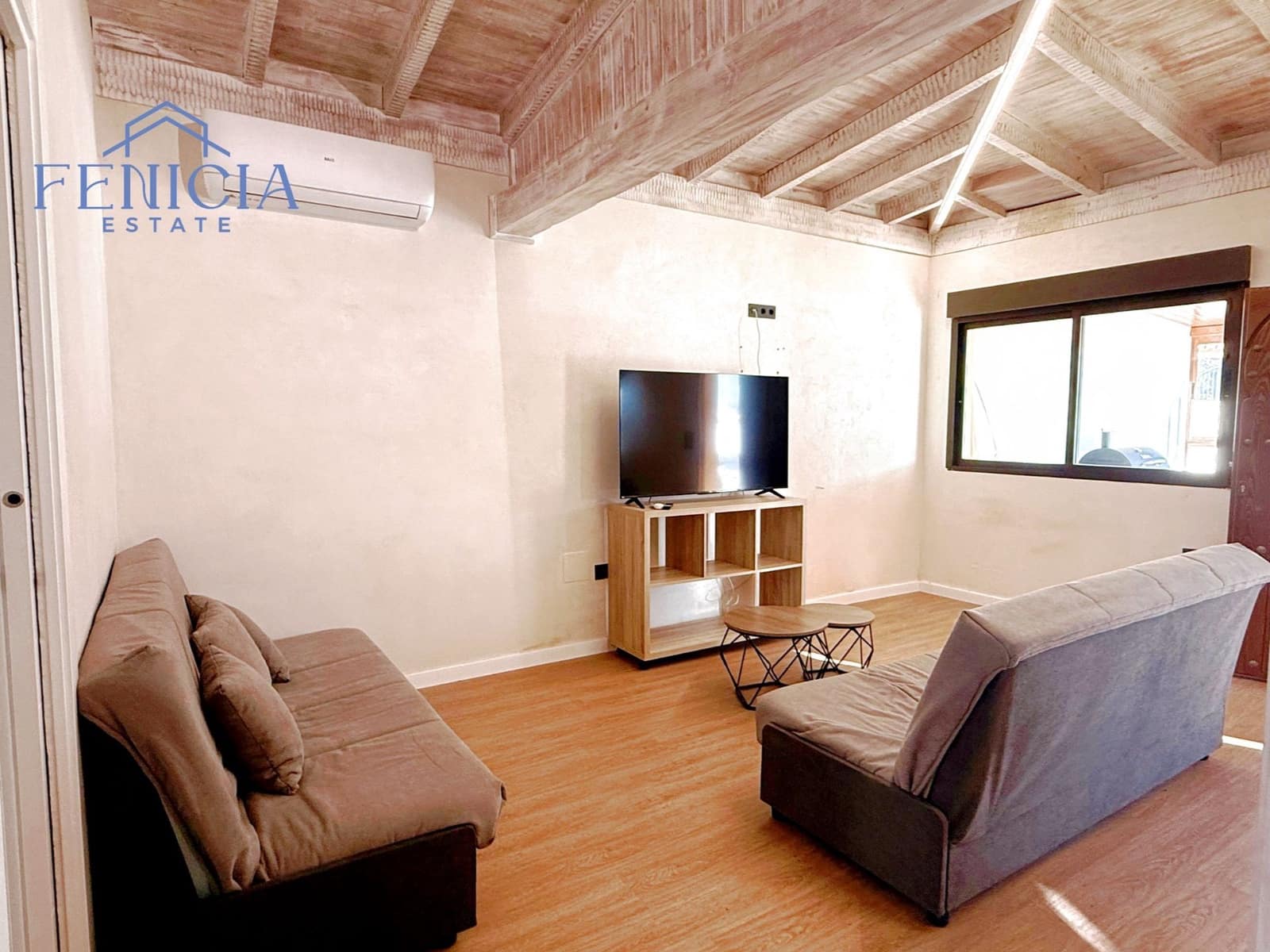 2 bedroom Villa for sale in Almunecar with pool garage - € 269,000 (Ref: 9165523)