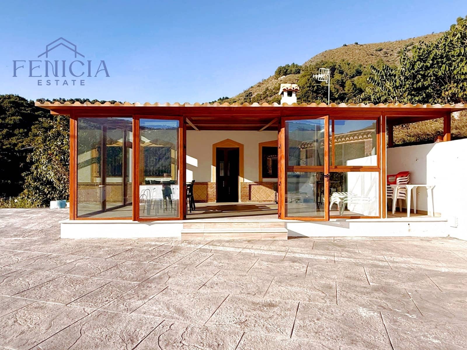 2 bedroom Villa for sale in Almunecar with pool garage - € 269,000 (Ref: 9165523)