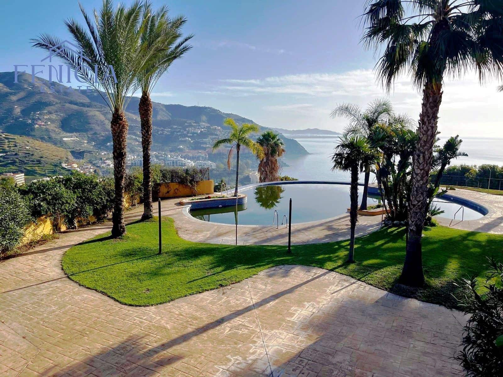 3 chambre Villa/Maison Semi-Mitoyenne à vendre à Almunecar avec piscine garage - 409 000 € (Ref: 9169336)