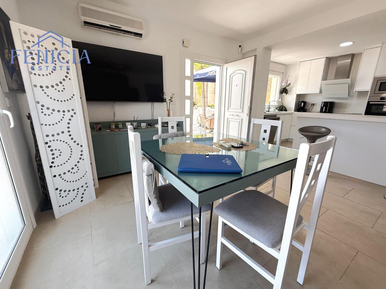 3 chambre Villa/Maison Semi-Mitoyenne à vendre à Almunecar avec piscine garage - 409 000 € (Ref: 9169336)