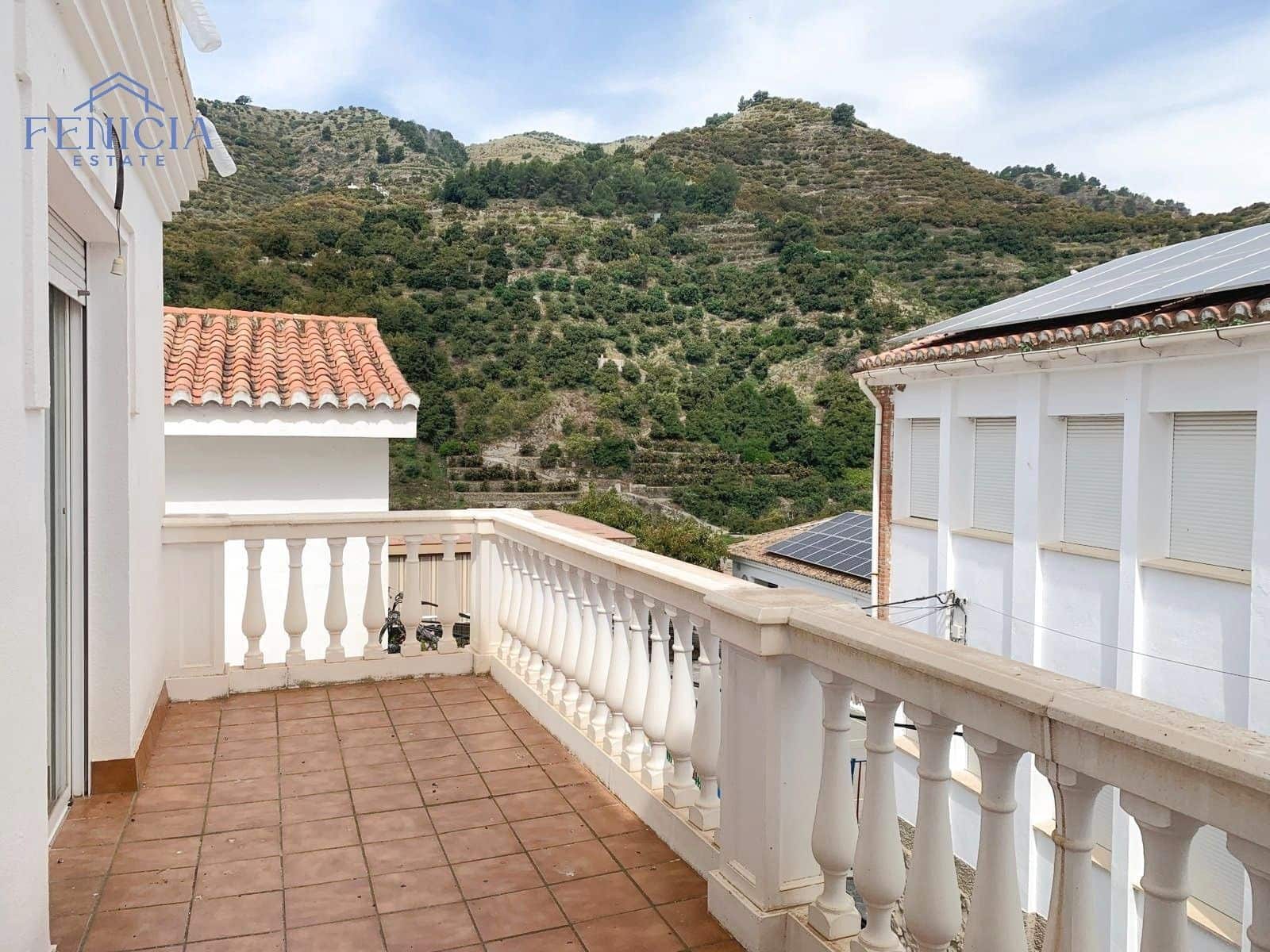 3 makuuhuone Omakotitalo myytävänä paikassa Jete mukana 
autotalli - 160 000 € (Ref: 9171156)