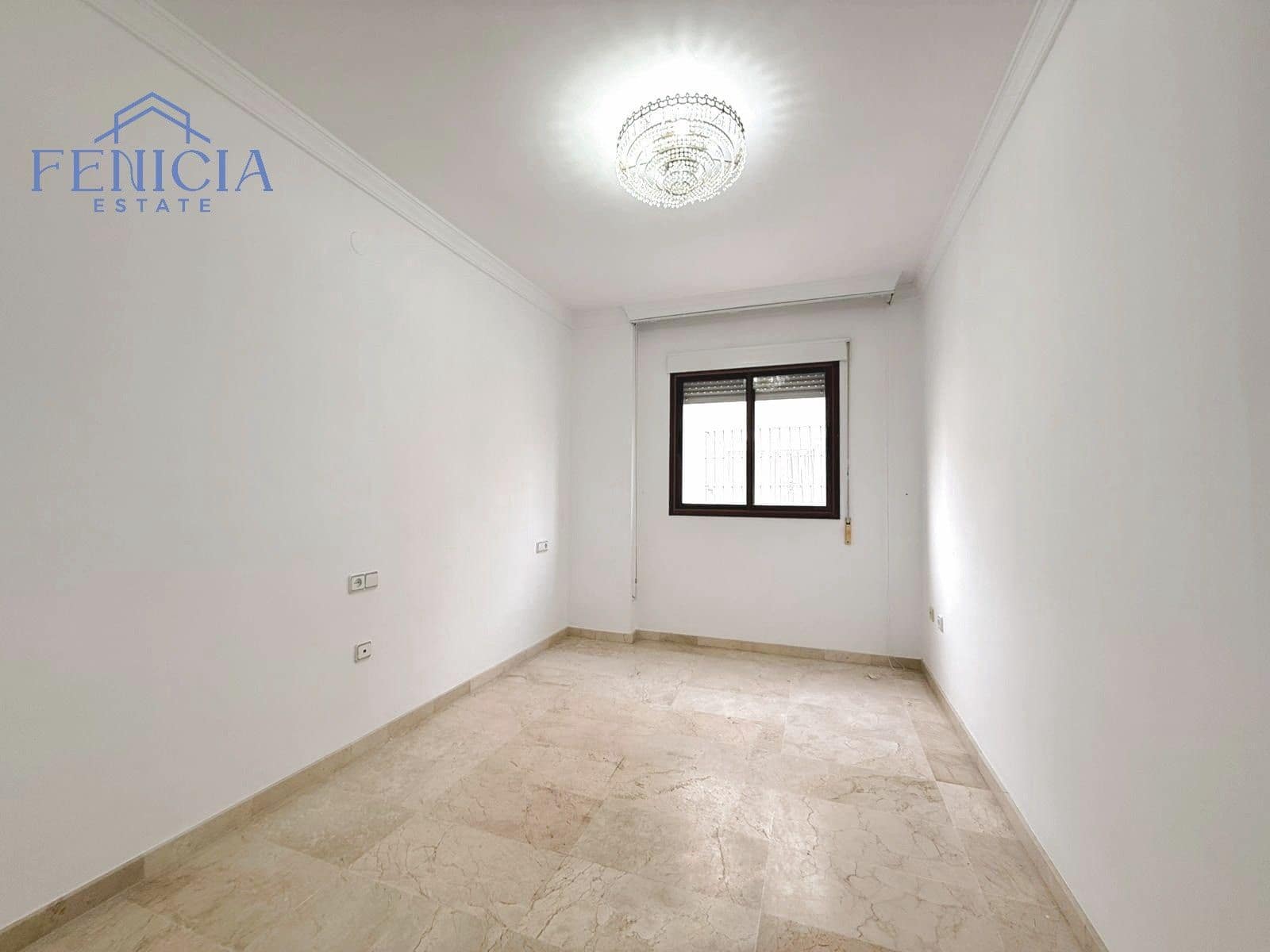 4 bedroom Flat for sale in Almunecar - € 420,000 (Ref: 9188090)