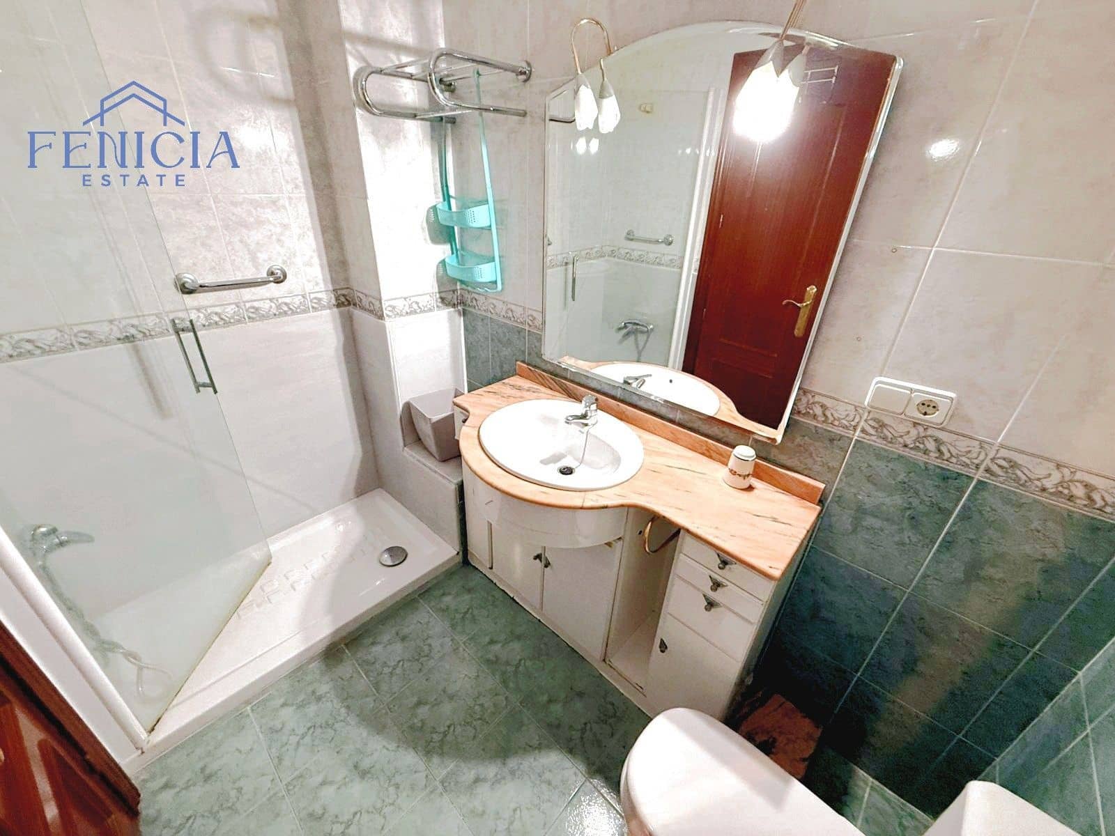 4 bedroom Flat for sale in Almunecar - € 420,000 (Ref: 9188090)