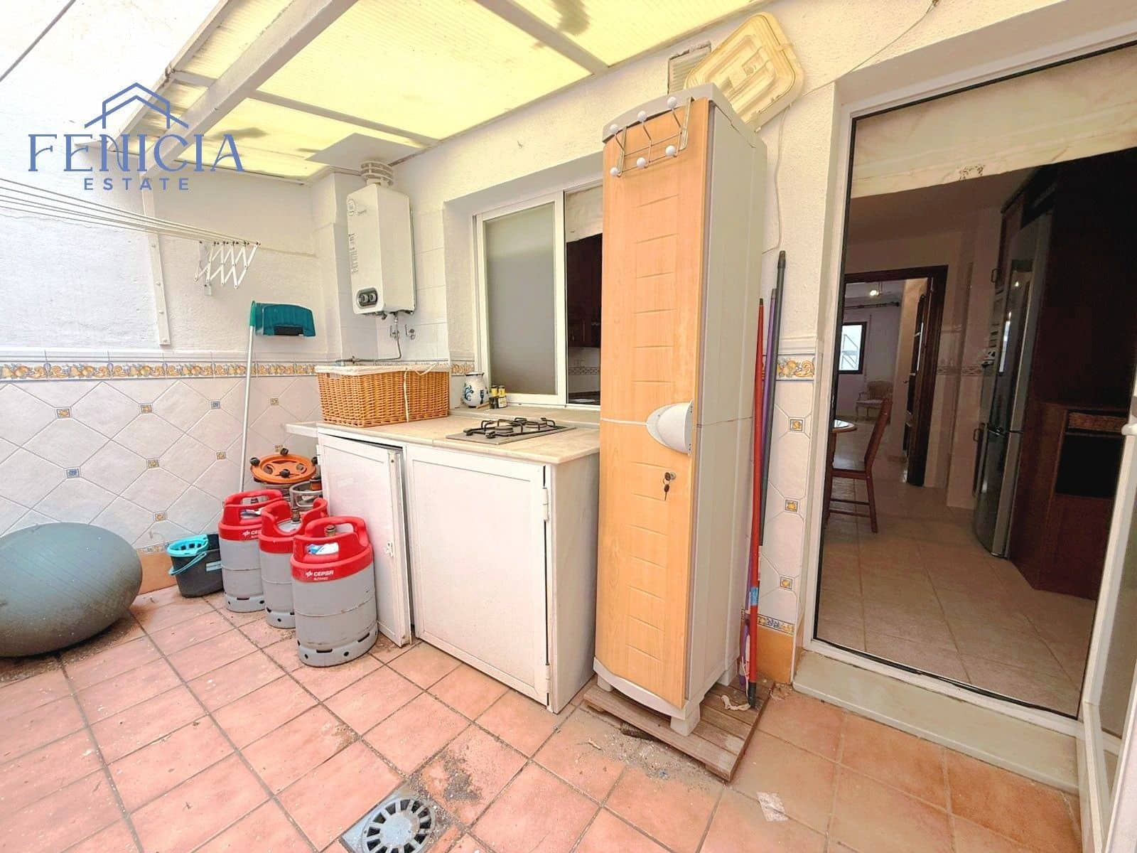 4 bedroom Flat for sale in Almunecar - € 420,000 (Ref: 9188090)