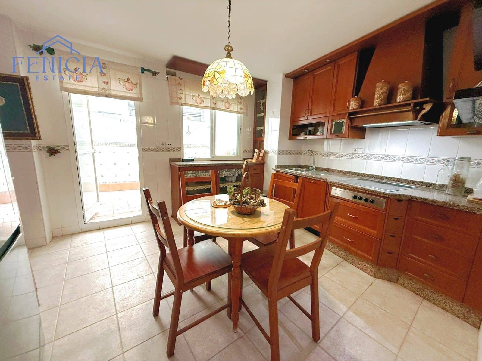 4 bedroom Flat for sale in Almunecar - € 420,000 (Ref: 9188090)