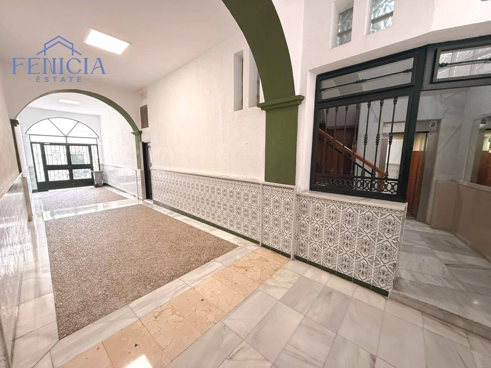 4 bedroom Flat for sale in Almunecar - € 420,000 (Ref: 9188090)