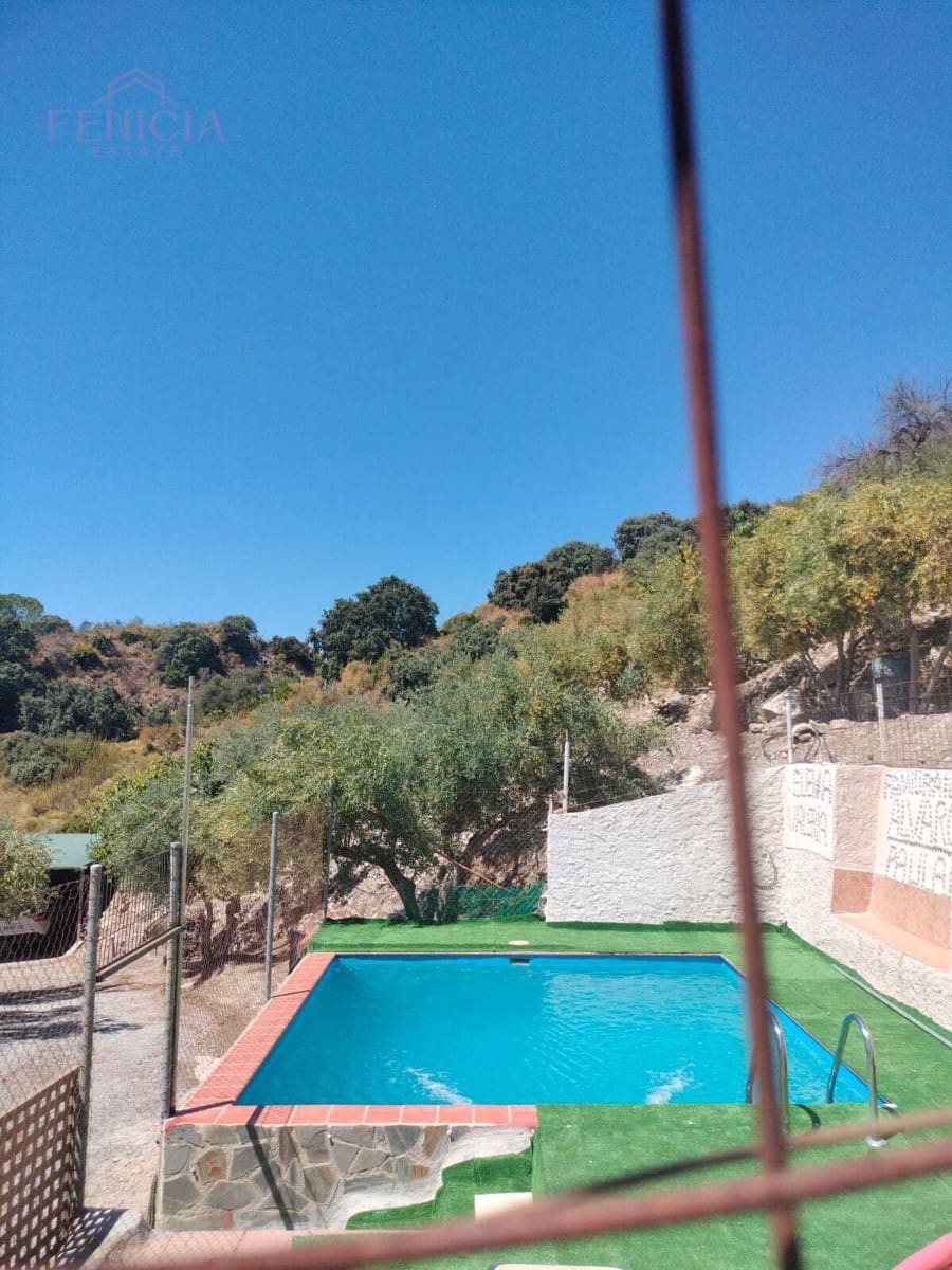 2 sypialnia Finka/Dom wiejski na sprzedaż w Otivar z basenem garażem - 214 000 € (Ref: 9204263)