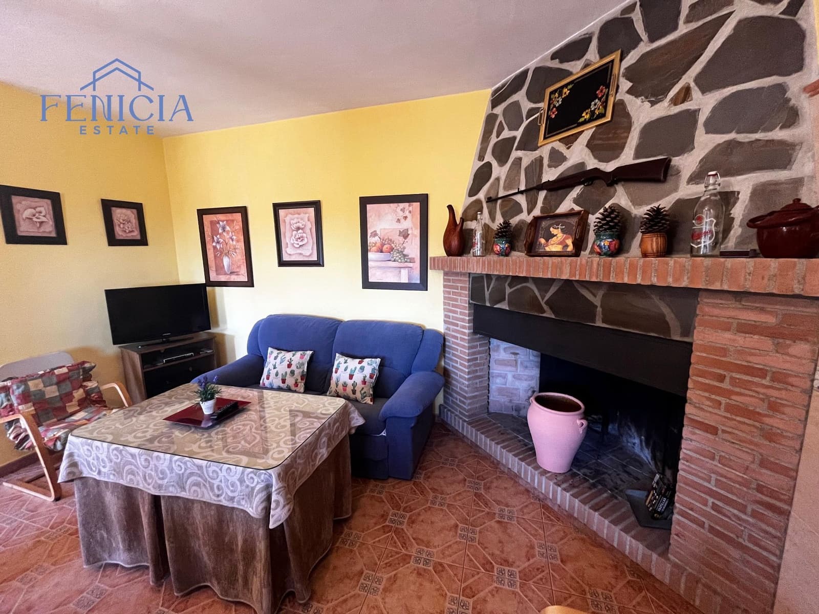 2 sypialnia Finka/Dom wiejski na sprzedaż w Otivar z basenem garażem - 214 000 € (Ref: 9204263)