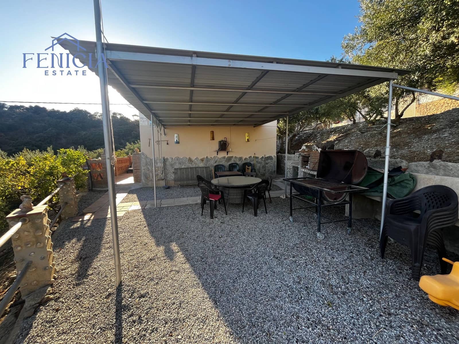 2 sypialnia Finka/Dom wiejski na sprzedaż w Otivar z basenem garażem - 214 000 € (Ref: 9204263)