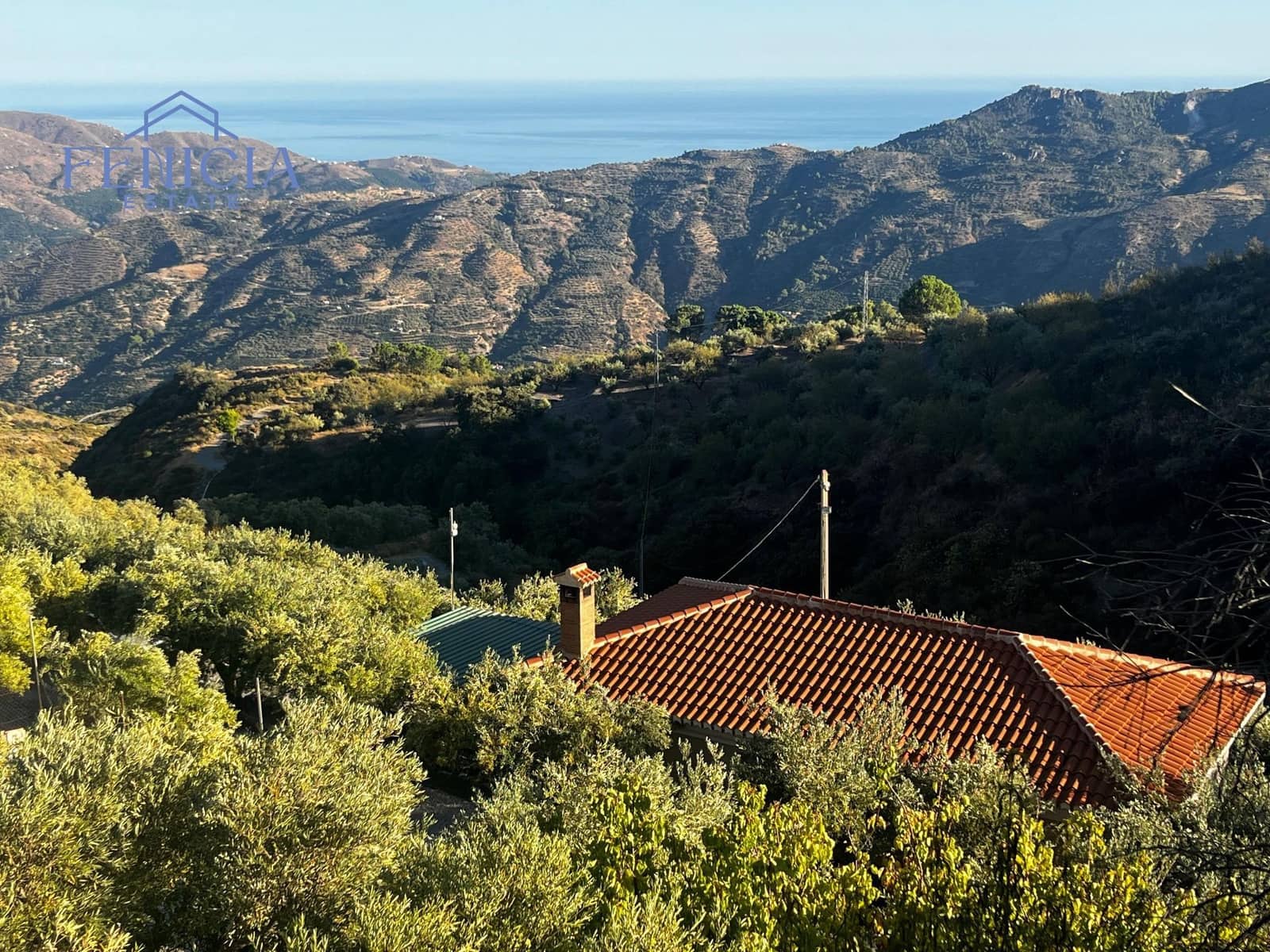 2 sypialnia Finka/Dom wiejski na sprzedaż w Otivar z basenem garażem - 214 000 € (Ref: 9204263)