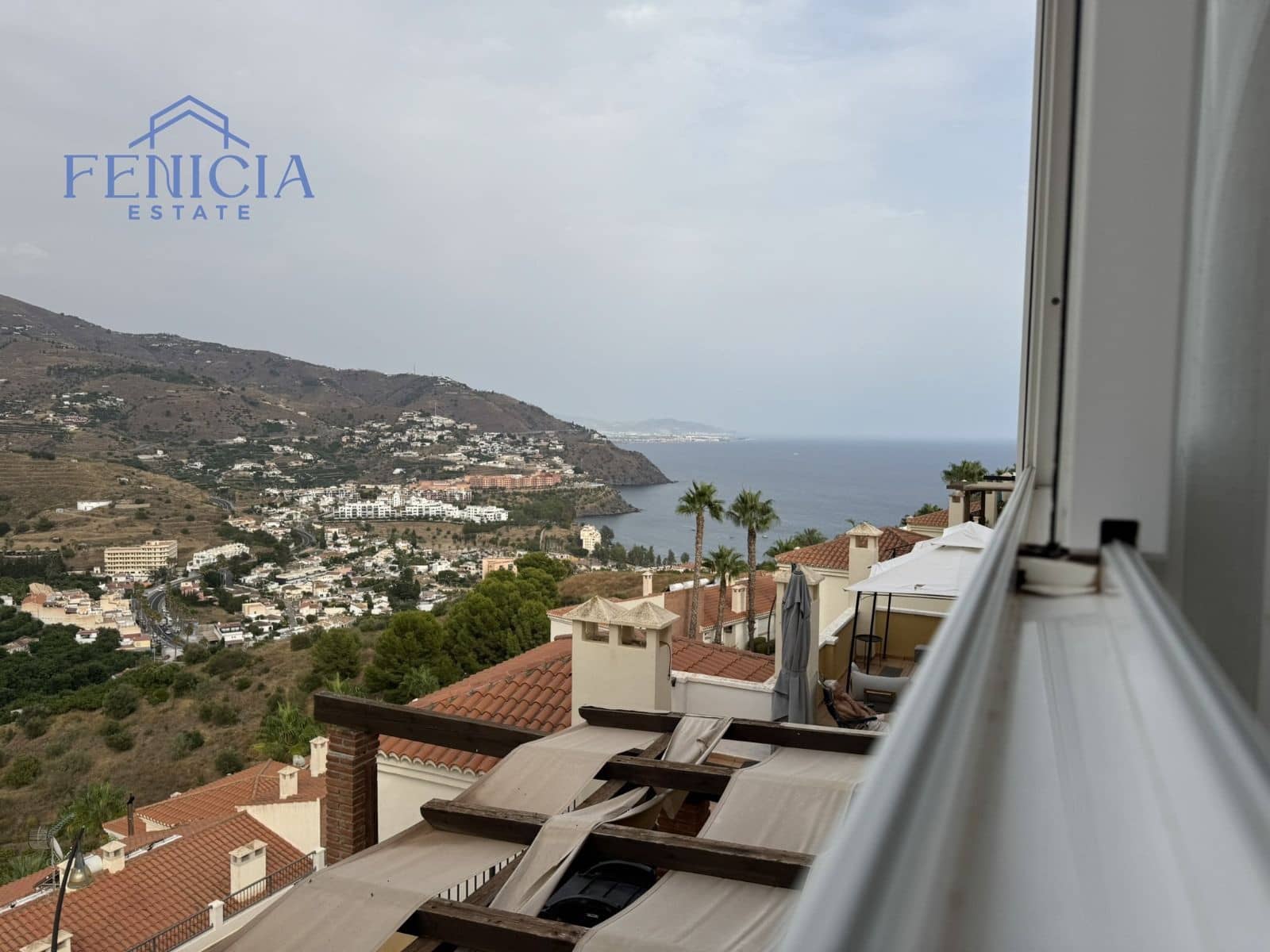 3 quarto Casa em Banda para venda em Almunecar com piscina garagem - 383 000 € (Ref: 9236034)